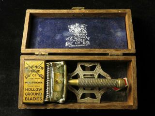 Antique Wilkinson Sword Safety Razor 82mm (needs Restoration) Boxed