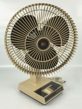 Vintage Lakewood 12 " 3 - Speed Oscillating Electric Fan Model - 1200a