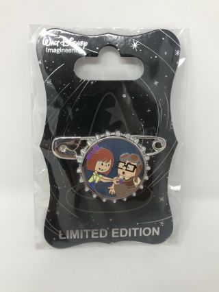 Disney Wdi Pixar Up 10th Anniversary Bottle Cap Badge Ellie And Carl Le 250 Pin