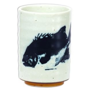 Japanese 3.  75 " H X 3.  25 " D Ceramic Tea Cup Yunomi Kuro Tai Fish/made In Japan