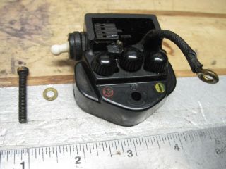 Singer 201 - 2 Sewing Machine Bakelite Power Terminal Block Plug Light Switch