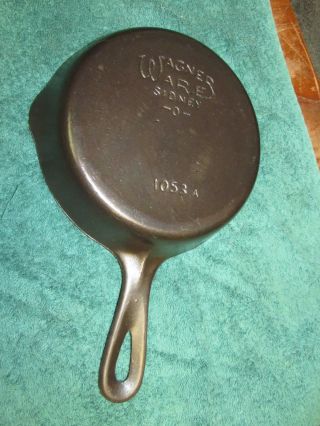 Wagner Ware 3 Cast Iron Skillet 1053 A,  Cleaned,  Seasoned