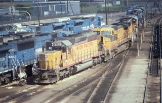 Union Pacific Locomotive Up 3378 Selkirk Ny Railroad Yard Photo Slide