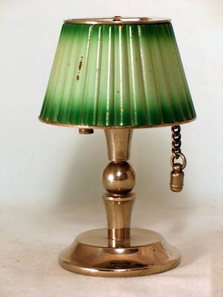 A green figural lamp table lighter Made in Occupied Japan (MIOJ) 2