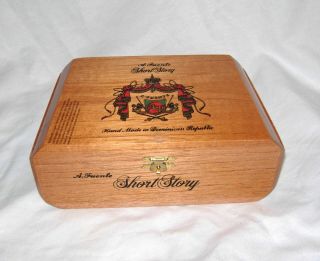 Arturo Fuente Short Story Hinged Tobacco Hand Crafted Wood Cigar Box Stash Box