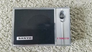 Vintage Sanyo 6 Transistor Radio 6c - 64d