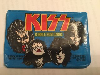 Kiss 1978 Donruss Bubble Gum Cards Rare Packets Still With Gum Inside.