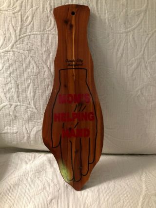 Vintage Ocean City,  Maryland Souvenir ‘mom’s Helping Hand’ Wood Paddle