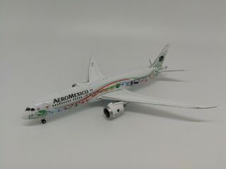 Jc Wings 1:400 Aeromexico Boeing 787 - 9 Reg: Xa - Adl Lh4019 No Box