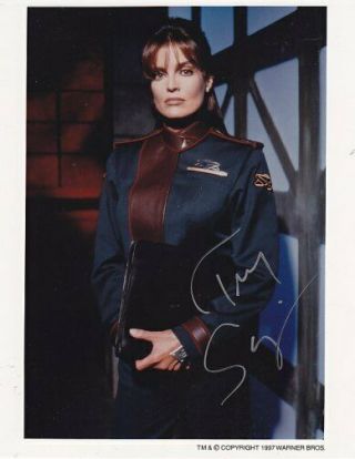 Babylon 5 Capt Lochley Tracy Scoggins 3 Hand Signed
