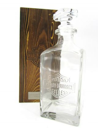 Limited Edition Harley Davidson 32 Oz Whiskey Decanter With Wood Box