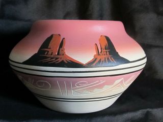 Navajo Yazzie Pottery Clay Pot Ceramic Hand Painted Vase Southwestern Native