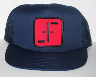 V Tv Series Alien Swastika Logo Embroidered Patch Baseball Cap Hat
