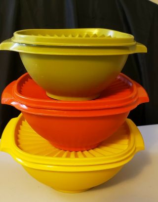 3 Vintage Tupperware Harvest Servalier Nesting Bowls Orange Green Yellow Lids