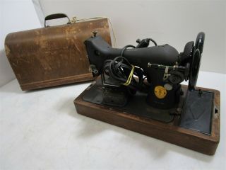 Vintage 1941 Singer Model 128 Electric Sewing Machine 1940s W Carrying Case,  Lock