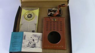 Vintage Westinghouse 7 Transistor Portable Radio W/case And Retail Box