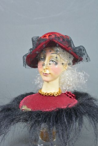 Vintage Hand Painted Porcelain Ceramic Woman Head Vase w/ Hair,  Hat & Clothing 2