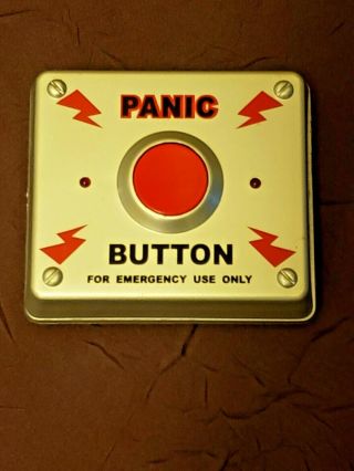 2000 Acme Refrigerator Sound Magnet - Panic Button Humor Lights Up & Talks