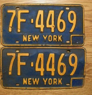 Matched York License Plates - 1966/72 - 7f - 4469