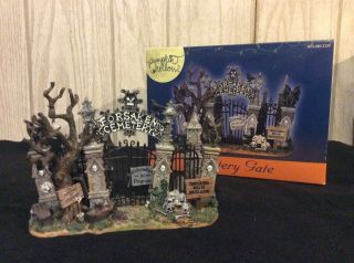 Lemax Pumpkin Hollow Halloween Village Forsaken Cemetery Gates Retired