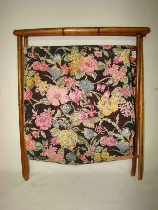 Vintage Folding Sewing Knitting Crochet Yarn Fabric Bag Wood Frame Stand 6