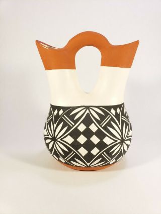 Vintage Acoma Pueblo N.  M.  Native American Indian Pottery Wedding Vase D.  Antonio