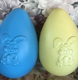 Blow Mold Easter Eggs Plastic 14” Large Rabbits Blue Yellow 1998 Grand Venture