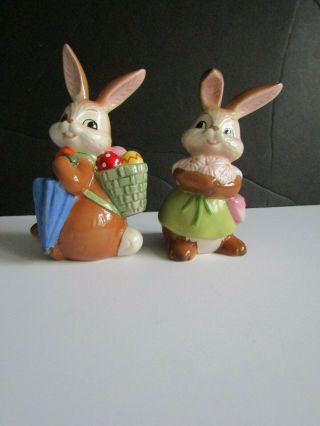 Vtg GOEBEL Easter Bunnies Bunny Porcelain Figurines in their Easter Bonnets 3