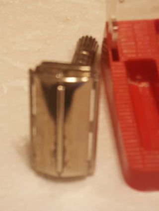 Vintage Gillette Model Z - 2 razor with case Made in U.  S.  A.  Safety Double Edge 2