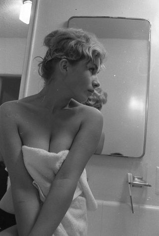 1960s Ron Vogel Negative,  Gorgeous Blonde Pin - Up Girl Brigette Baum,  T238755