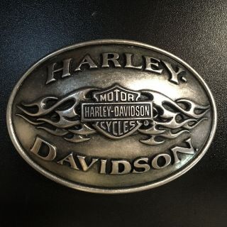 Harley - Davidson®️ Men’s Belt Buckle - Oval With Bar And Shield Center And Flam