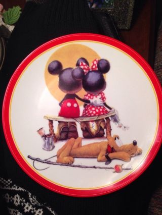 Walt Disney Puppy Love Mickey Minnie Mouse Pluto Norman Rockwell Plate Dish