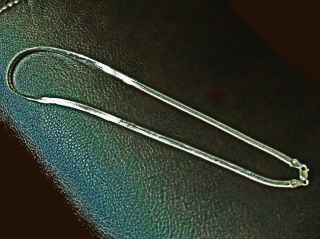 A Wonderfully Gorgeous Sterling Silver Herringbone Choker Necklace Made In Italy