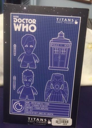 Doctor Who - TITANS VINYL FIGURE - THE TARDIS 6.  5 
