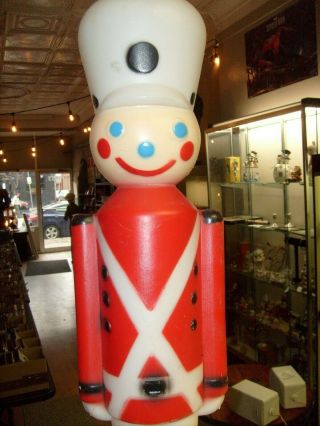 Christmas Blowmold White Hat Toy Soldier Lighted Carolina Enterprises 30 "