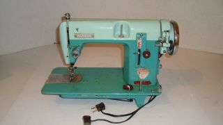 Vintage Sewmor 606 Sewing Machine Green Made In Japan Da900444