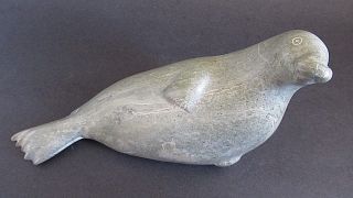 Inuit Canada Eskimo Art Stone Seal / Sea Lion Carving Sculpture 7 " - Vgc