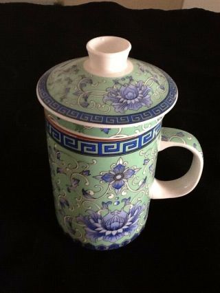 Chinese Porcelain Tea Cup Handled Infuser Strainer With Lid 10 Oz Green