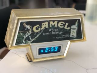 Vintage tobacco Camel Lights Cigarettes Clock W/Light Advertising 3