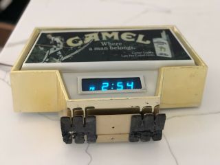 Vintage tobacco Camel Lights Cigarettes Clock W/Light Advertising 4