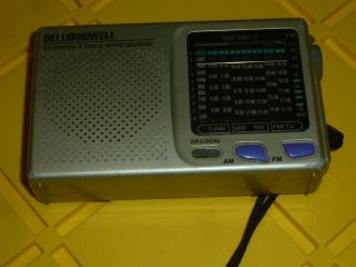 Vtg Bell & Howell Fm/mw/sw 9 Band World Receiver Radio Portable Travel Mw.  Sw1 - 7