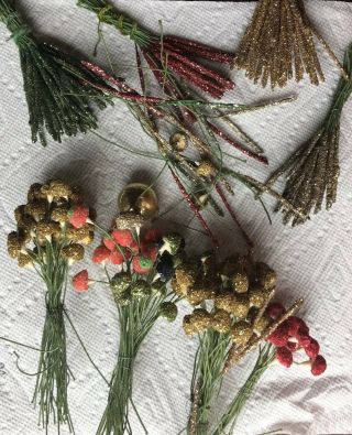 Vtg Christmas Craft Corsage Wreath Picks Stems Floral Mica Glitter 100,