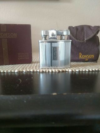 Vintage Ronson Standard Lighter W/box