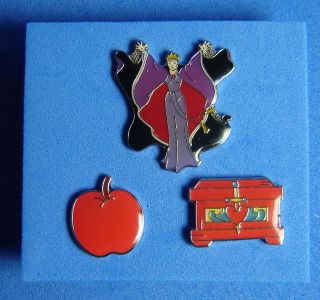 Evil Queen Mini 3 Pin Set Tokyo Disney Store Pin Japan Rare Apple Heart Box