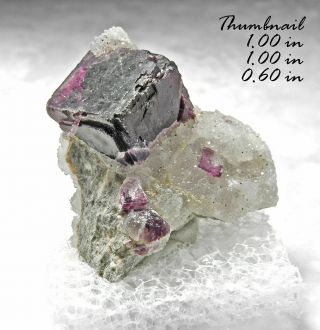 Purple Fluorite Zoned On Quartz China Minerals Crystal Gem - Min