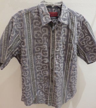 Hawaiian Shirt By Alfred Shaheen,  Reyn Spooner 50’s - 60’s Fabric Design/size M
