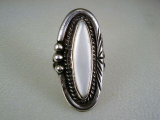 Vintage Navajo Sterling Silver & Mother - Of - Pearl Ring Sz 7.  25