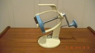 VINTAGE ICEPET ICE SHAVER ADJUSTABLE SNOW CONES SUCTION BASE - Pre - owned 2