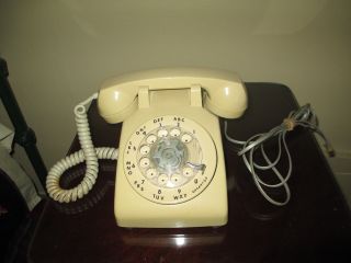 Vintage 1970s Western Electric Desk Rotory Dial Phone