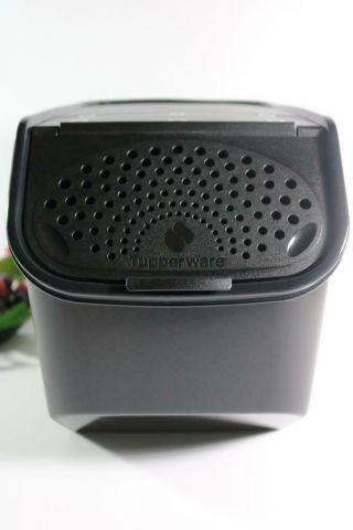 Tupperware Modular Mates® Potato Smart Container - Black 5 Qt W/cover Demo